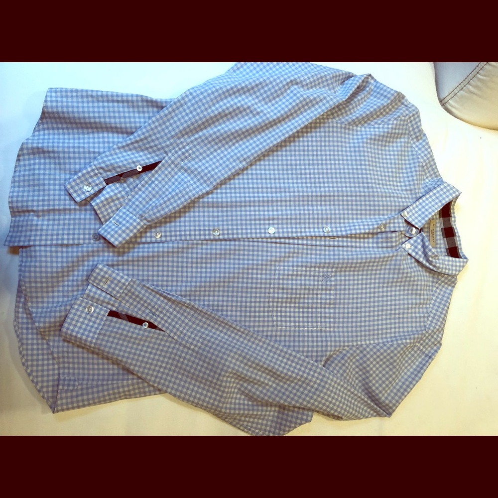 Men’s Burberry button down shirt